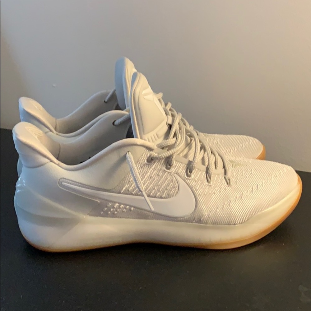 Nike Kobe AD Size 12